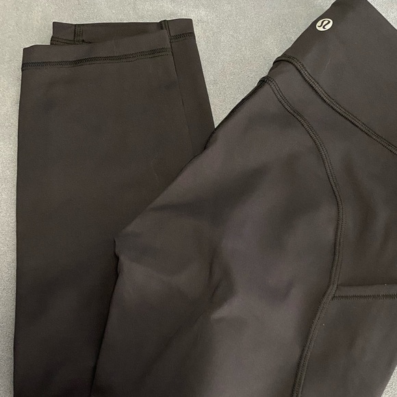 Lululemon Invigorate HR crop 23” - Picture 7 of 8